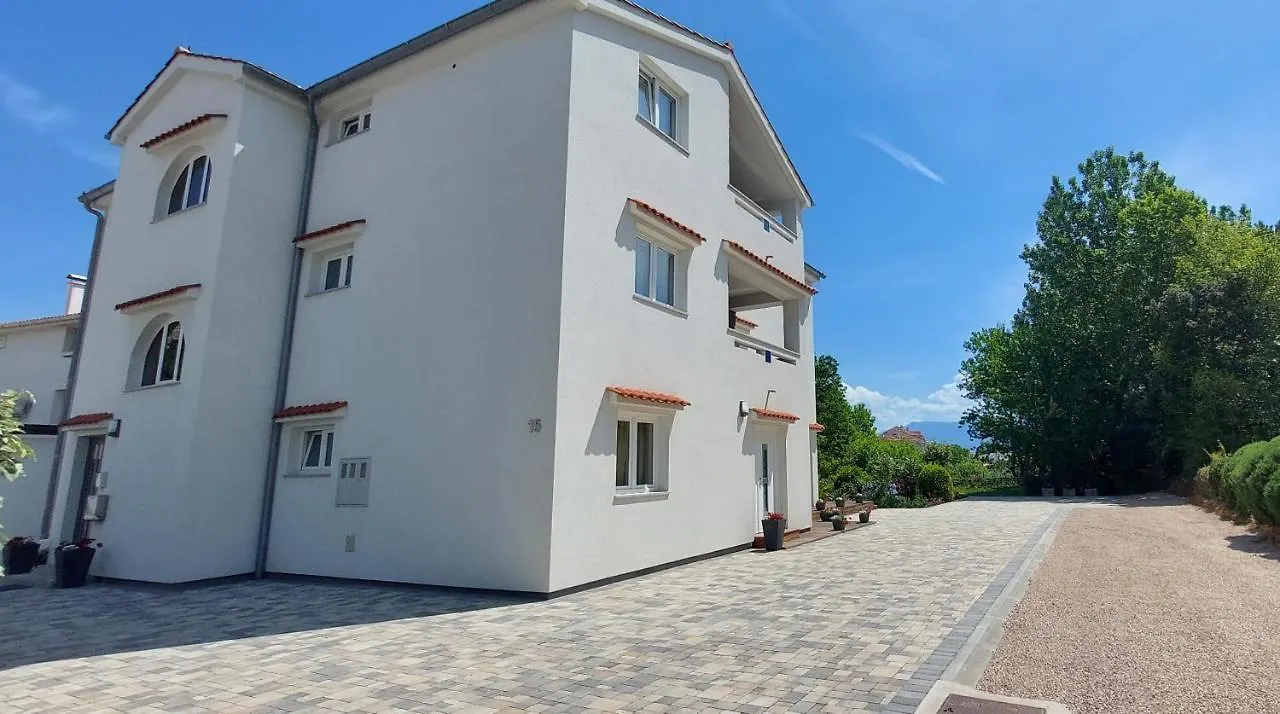 Apartments Matea I 巴斯卡 0*,  克罗地亚