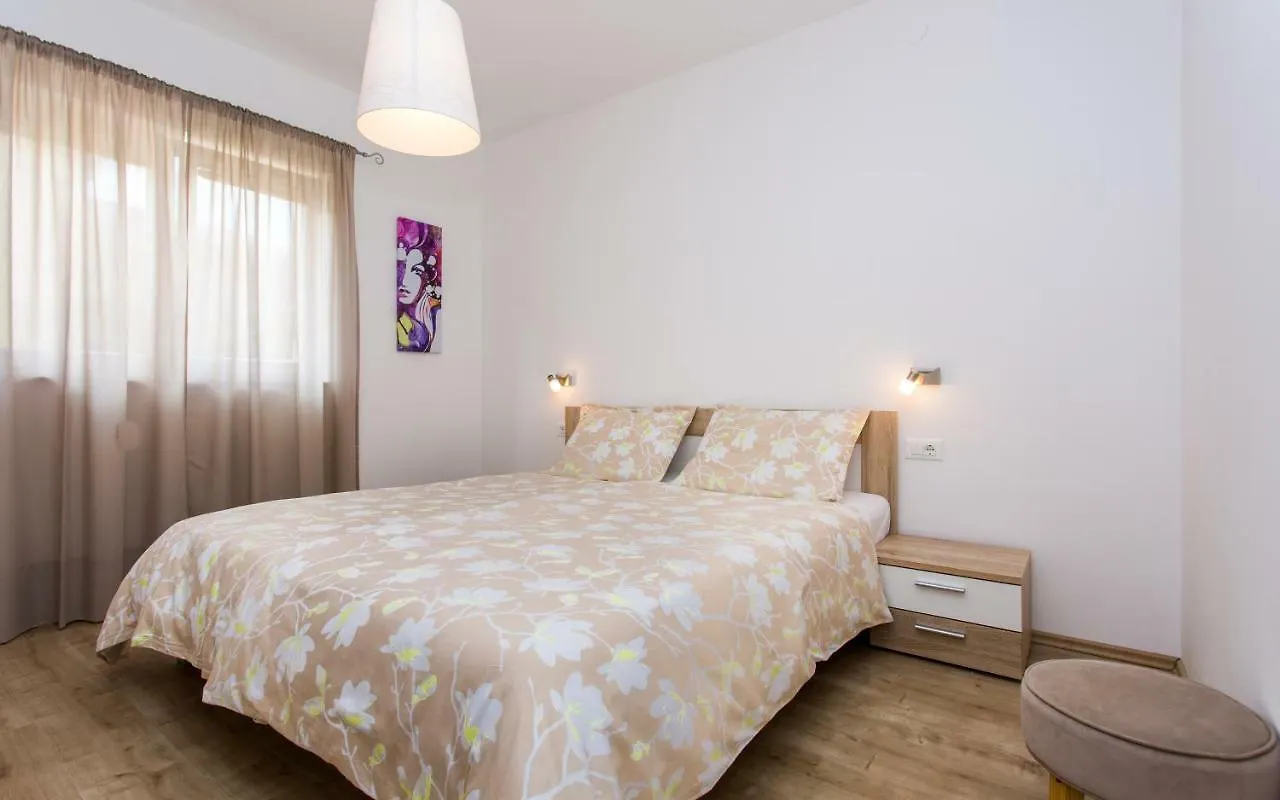 Apartments Matea I 巴斯卡 0*,  克罗地亚