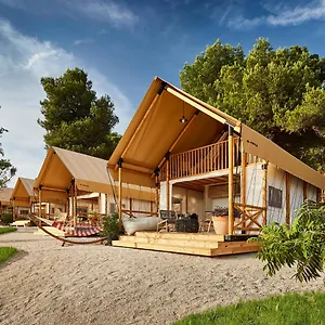 **** Üdülőpark Arena One 99 Glamping Horvátország