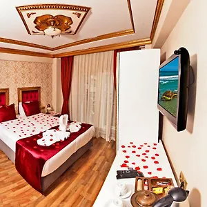 *** Szálloda Marmara Deluxe Törökország